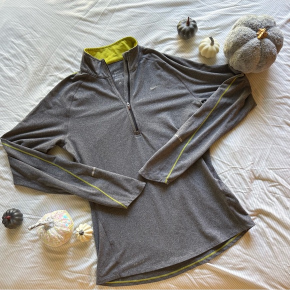 Nike Gray Pullover with Yellow Trim - Picture 1 of 3